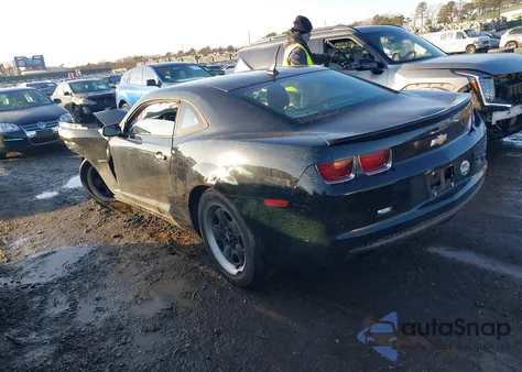 2013 Chevrolet Camaro 2Ls z USA, uszkodzony, nr VIN 2G1FA1E36D9241307